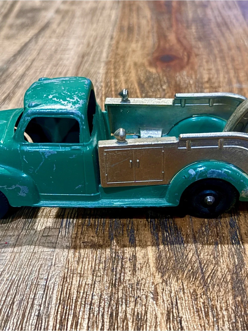 2 Vintage-1950 Hubley fire truck and Hubley wrecker die cast